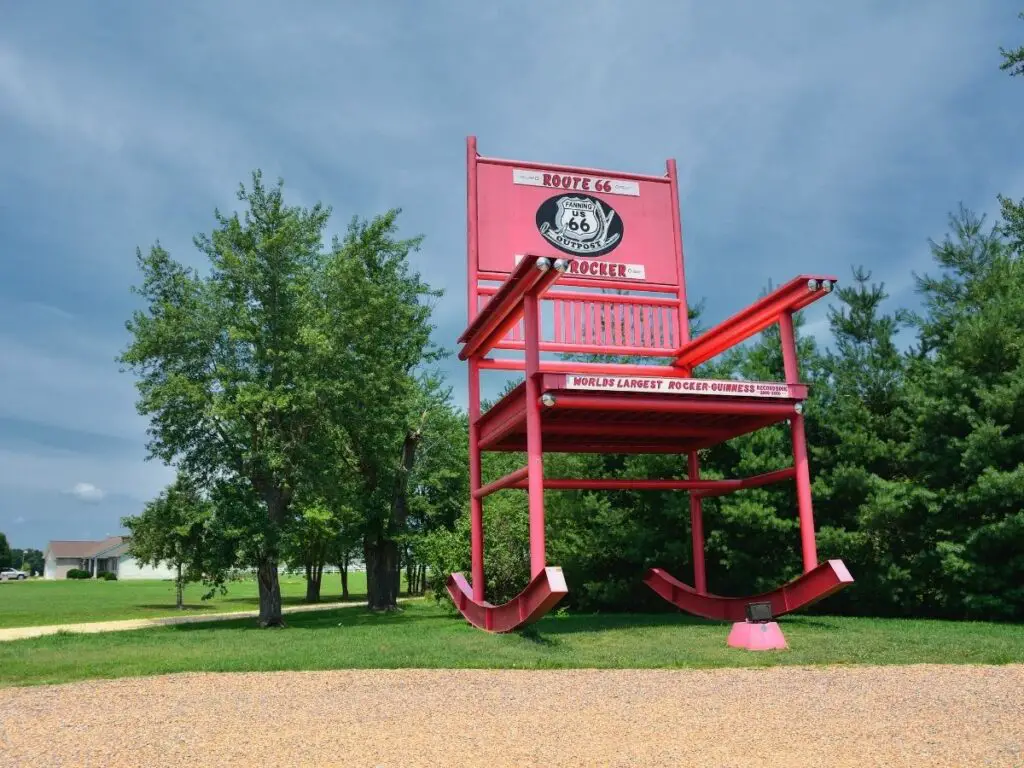 Giant rocking chair outside in Missouri