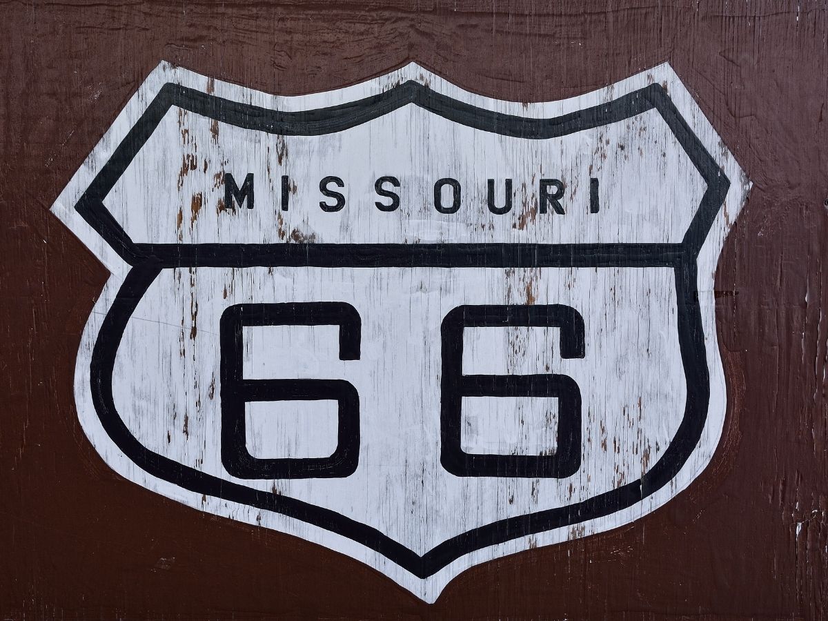 Route 66 sign for Missouri