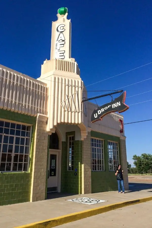 U drop inn cafe in Shamrock Texas 